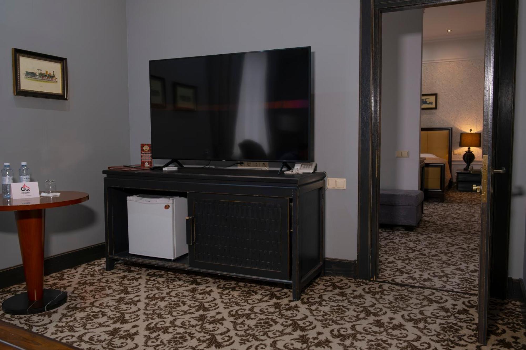 Plaza Hotel Kokczetaw Zewnętrze zdjęcie