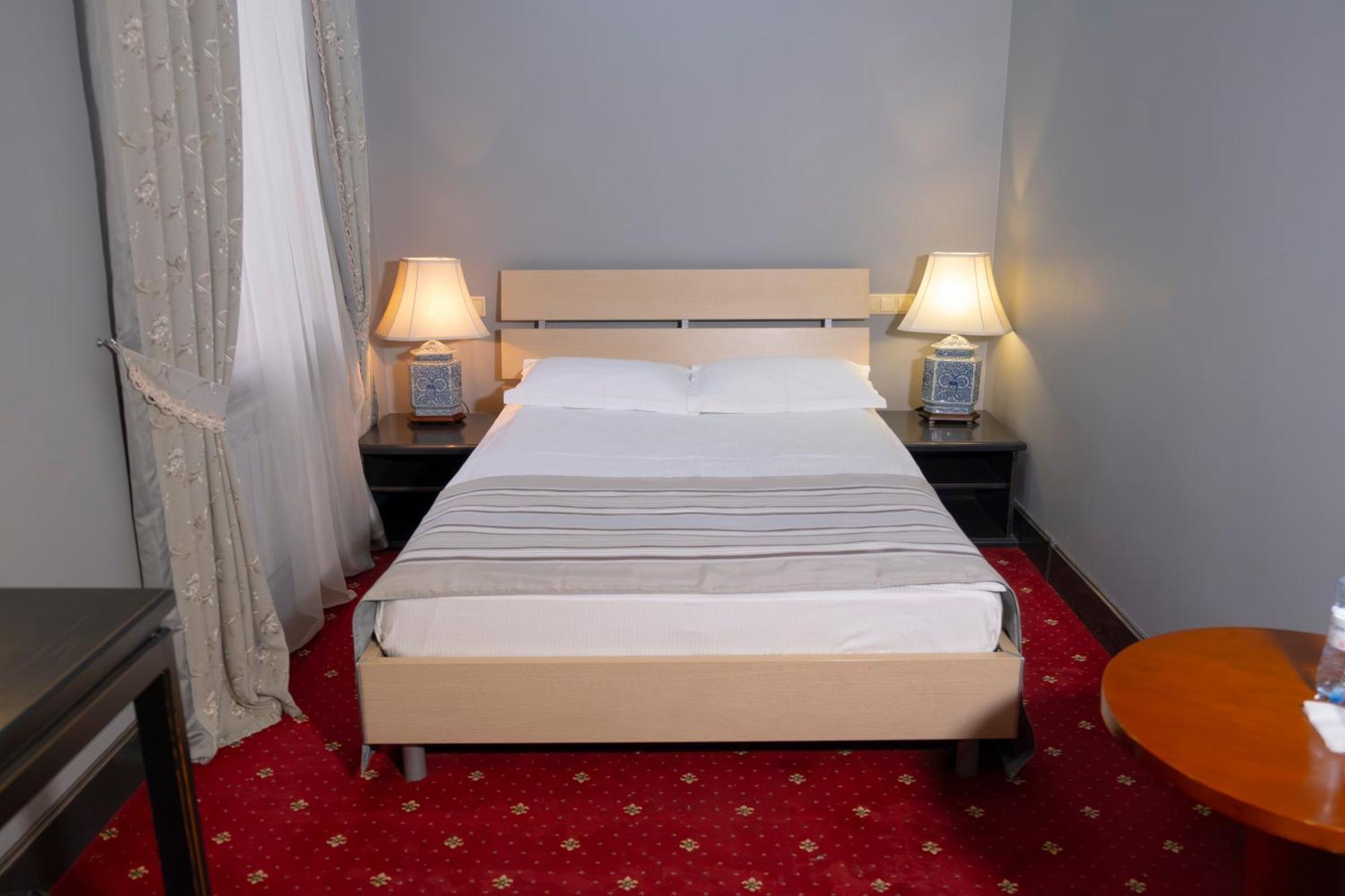Plaza Hotel Kokczetaw Zewnętrze zdjęcie