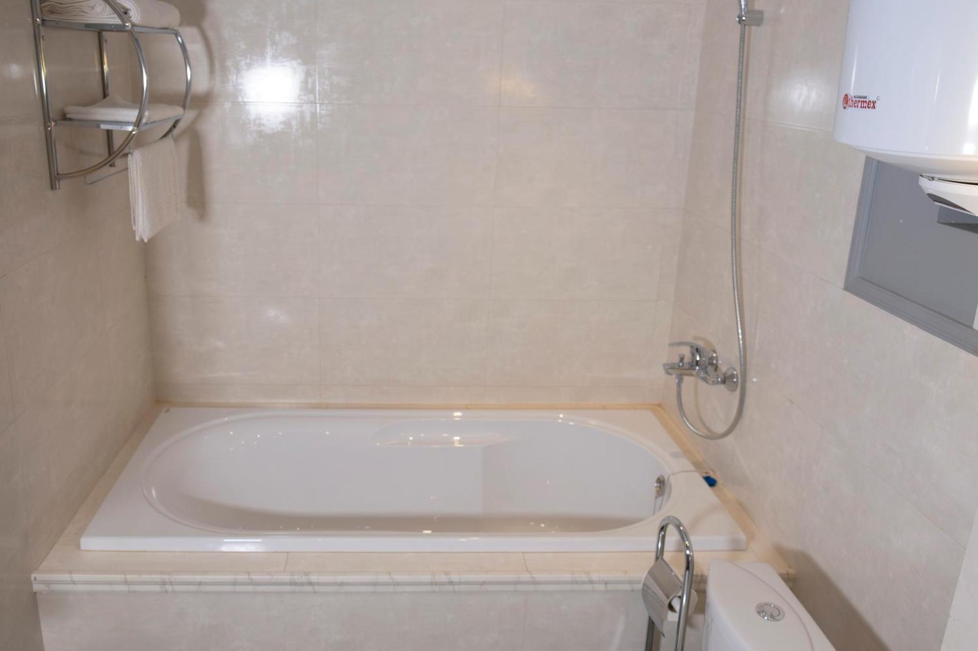 Plaza Hotel Kokczetaw Zewnętrze zdjęcie