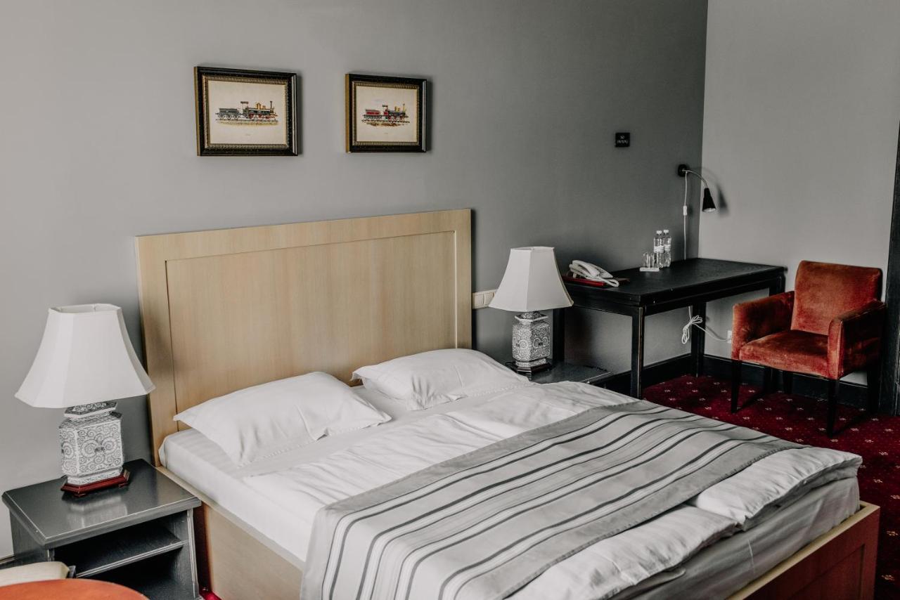 Plaza Hotel Kokczetaw Zewnętrze zdjęcie
