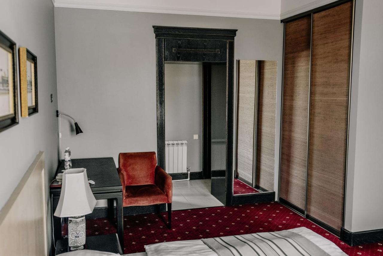 Plaza Hotel Kokczetaw Zewnętrze zdjęcie