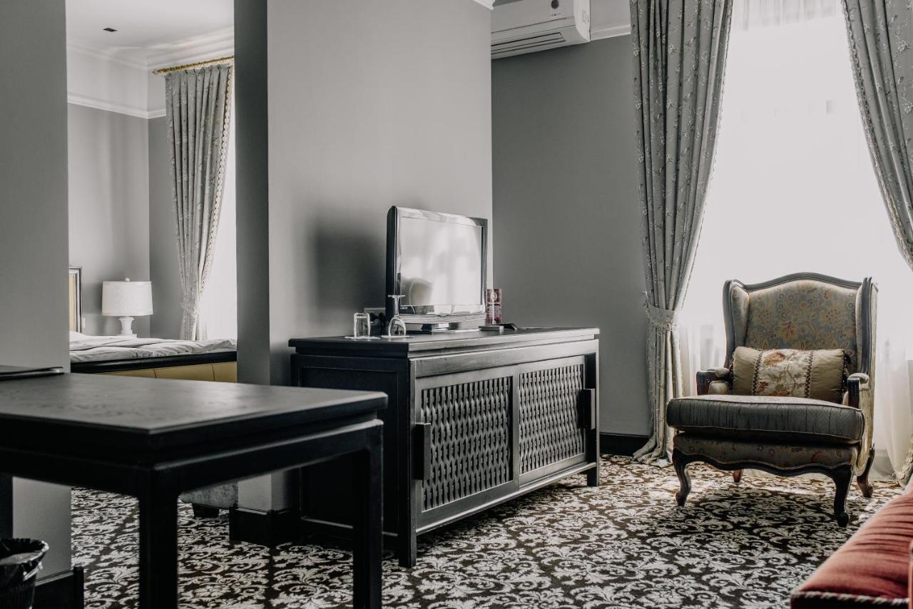 Plaza Hotel Kokczetaw Zewnętrze zdjęcie